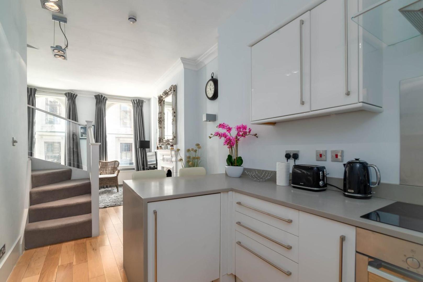 Guestready - Stunning Covent Garden 2Br Duplex Lejlighed London Eksteriør billede