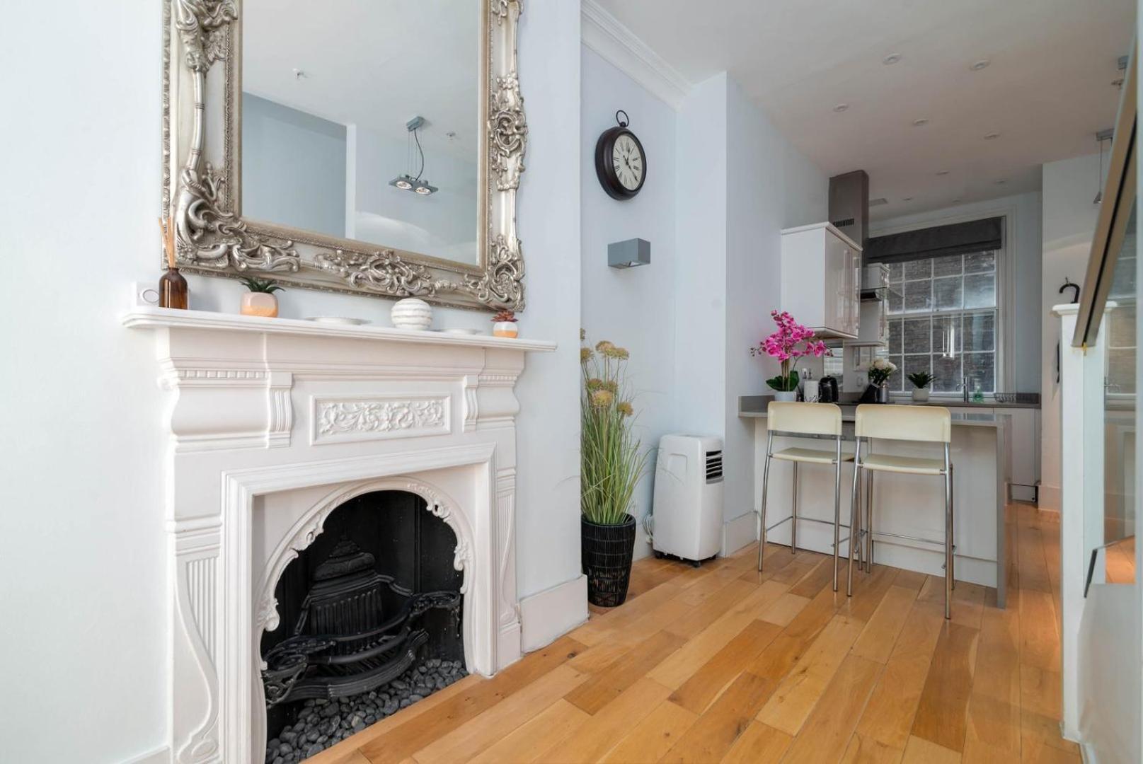 Guestready - Stunning Covent Garden 2Br Duplex Lejlighed London Eksteriør billede