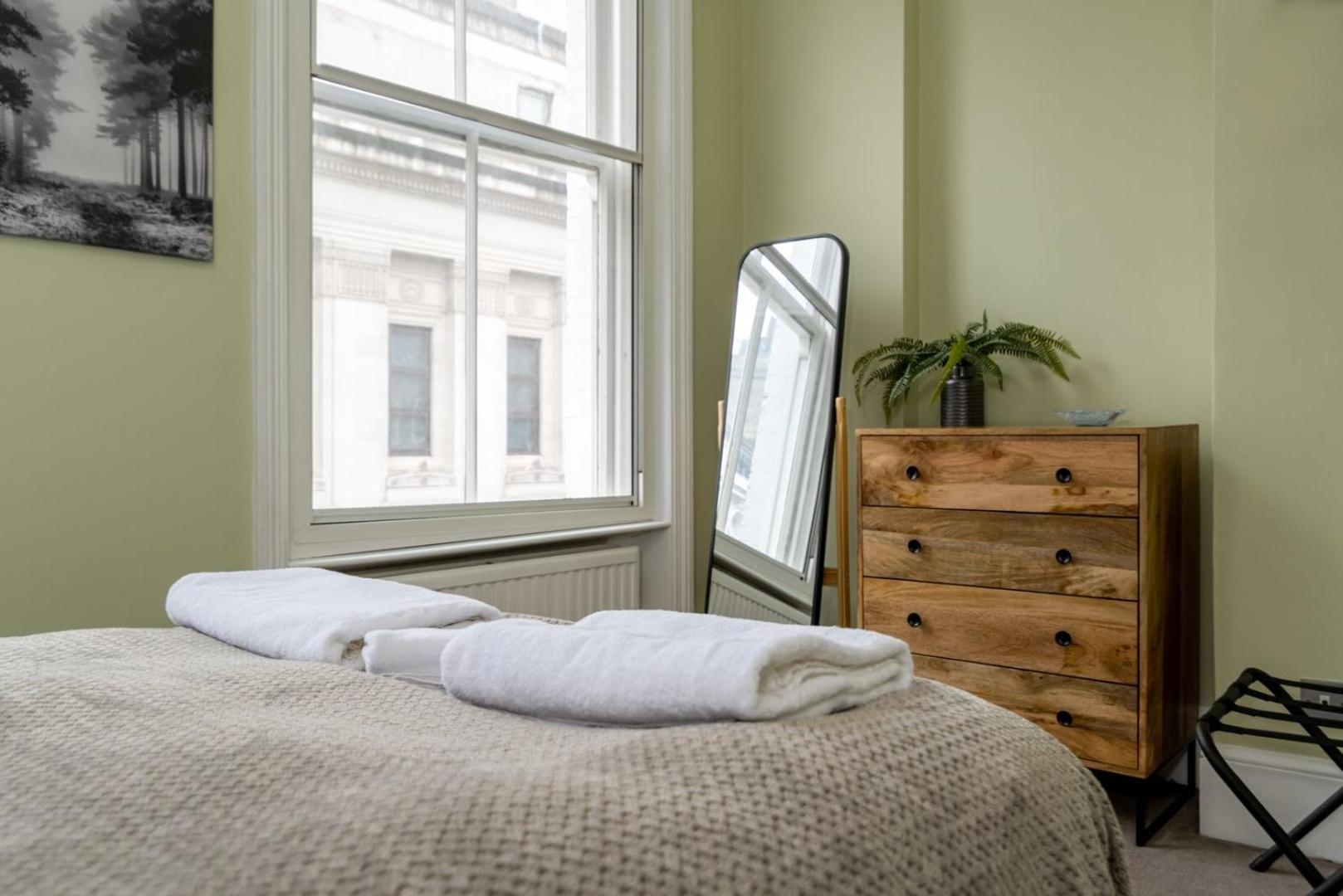 Guestready - Stunning Covent Garden 2Br Duplex Lejlighed London Eksteriør billede